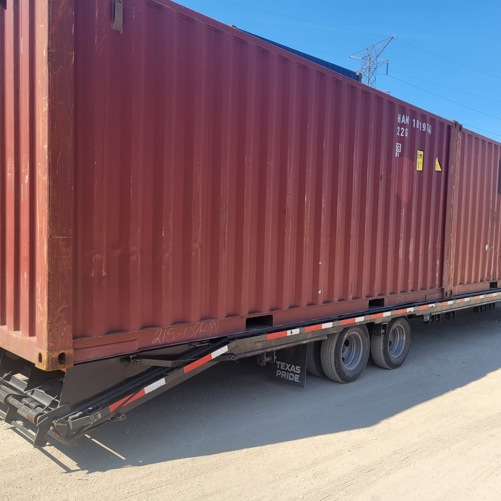 20ft Red Ocean Container on Tilt Trailer